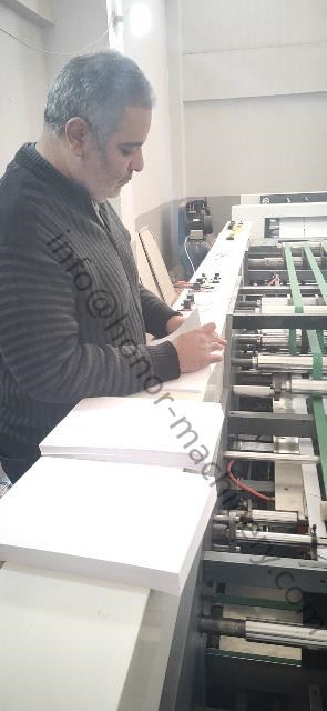 Hoge snelheid A4-papiersnijmachine